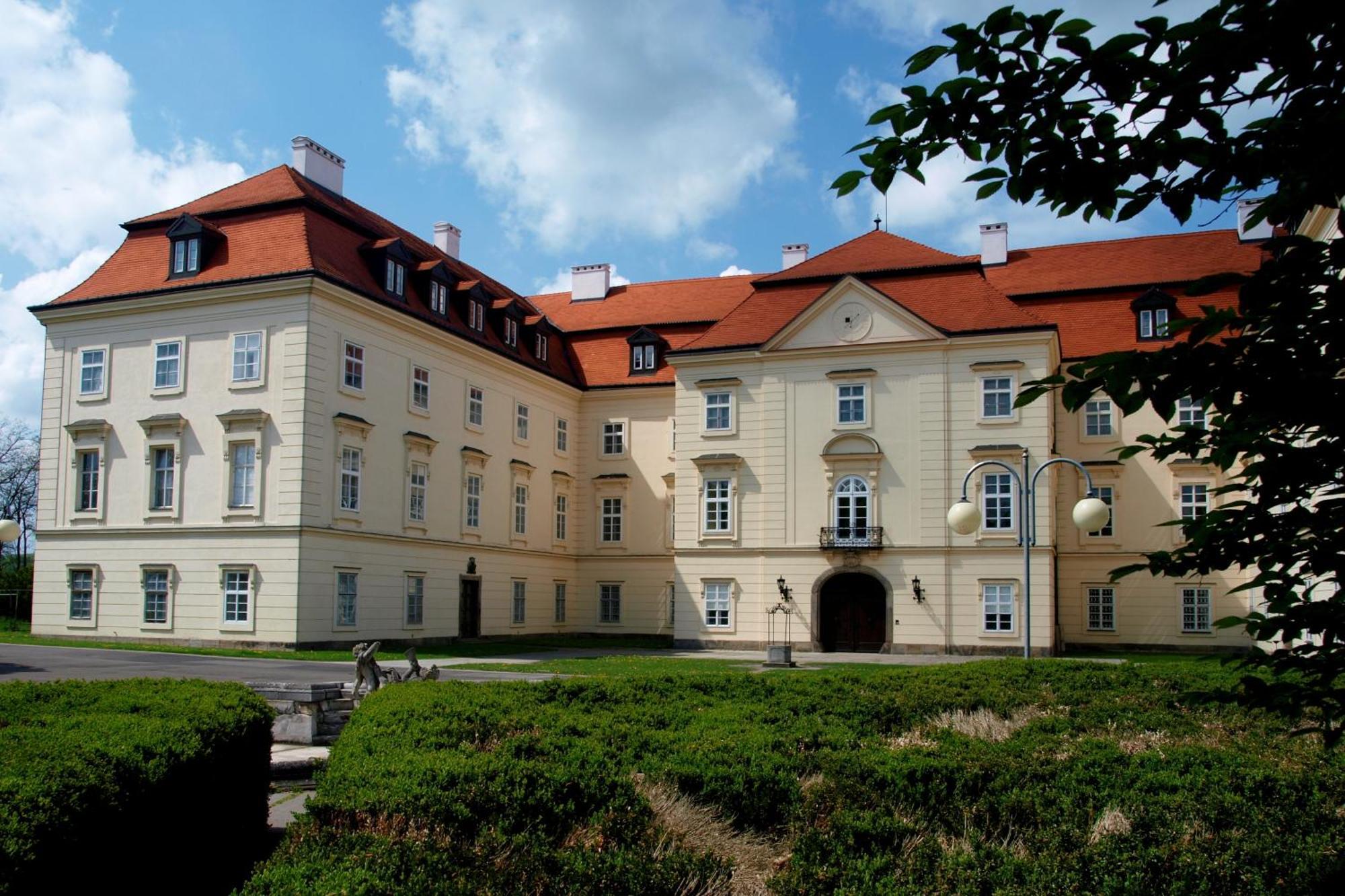 Zamek Napajedla Hotel Exterior photo